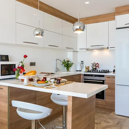 Sleeps 4 Villa *